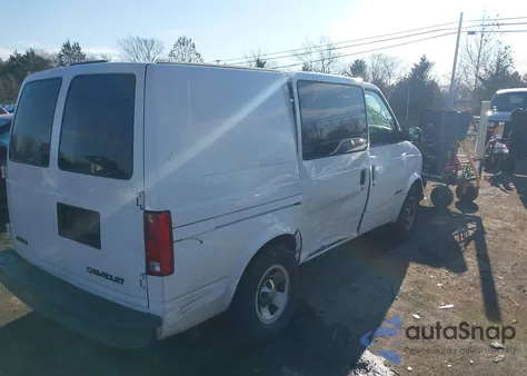 2002 Chevrolet Astro из США, поврежденный, VIN 1GCDM19X52B142136